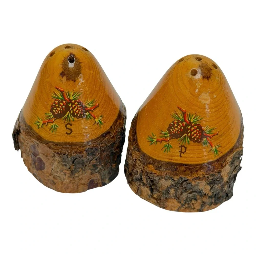 Vtg 1970s Wood Salt & Pepper Shaker W/ Base Souvenir Lake George NY Rustic